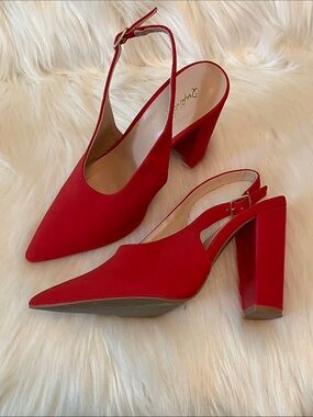 Qupid Red Pointed Toe Slingback Block Heel Pumps 7.5